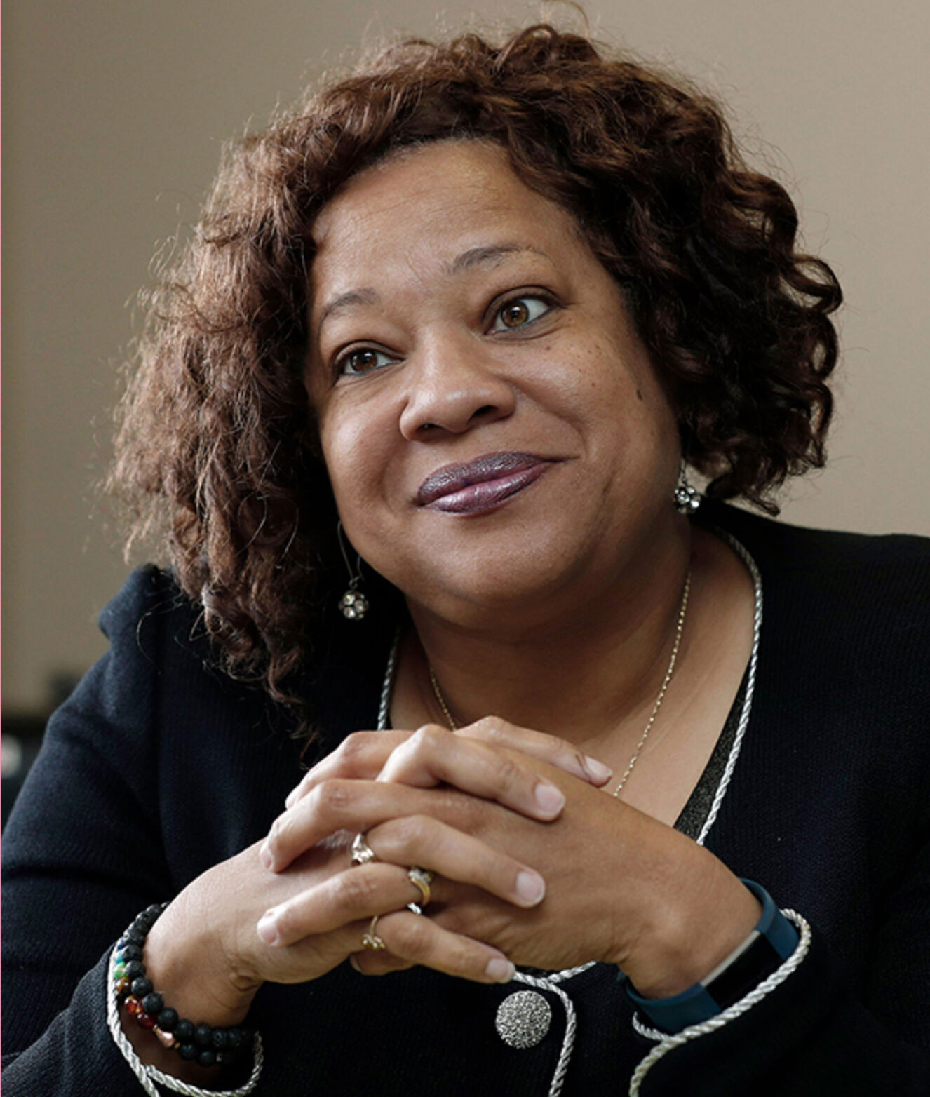 FEATURE2-Erica Smith.jpg